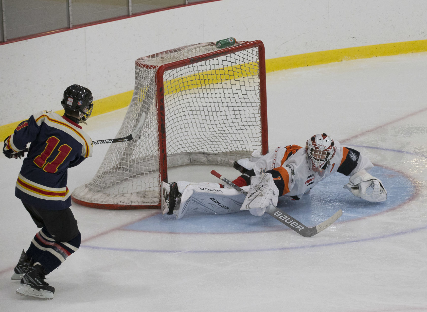 Pirates plunder win over Phenix